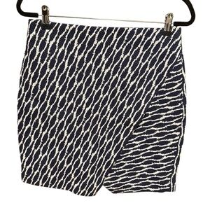 NWT LOFT Textured Asymmetrical Mini Skirt Navy White Size M